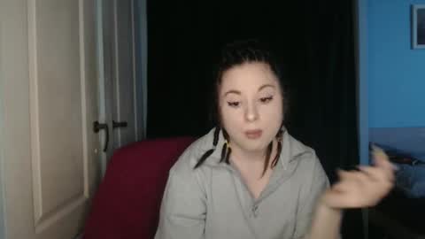 raissa online show from April 8, 7:28 pm