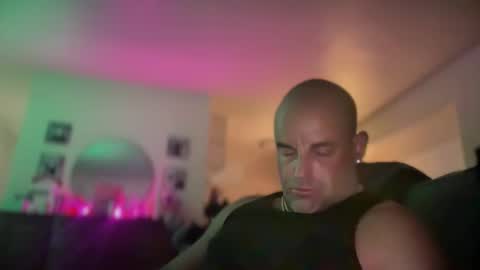 theBuzz777 online show from October 20, 2:49 am