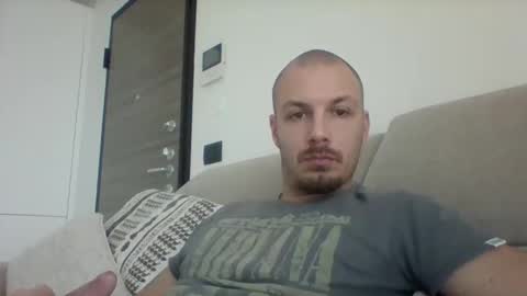 Snapshot of thecrazypenis chatting on December 14, 1:05 pm Italian Cock online show from December 14, 1:05 pm