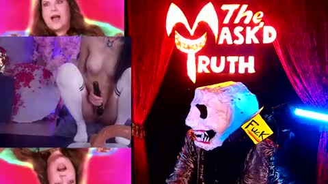 thecurvedcok online show from July 9, 8:40 am