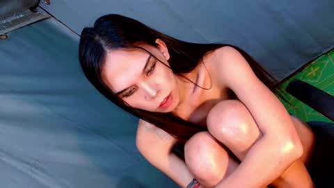 Snapshot of thedevil_inme chatting on February 22, 8:53 pm Lana But you can spell it backwards online show from February 22, 8:53 pm