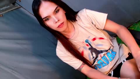 Snapshot of thedevil_inme chatting on February 25, 5:08 am Lana But you can spell it backwards online show from February 25, 5:08 am