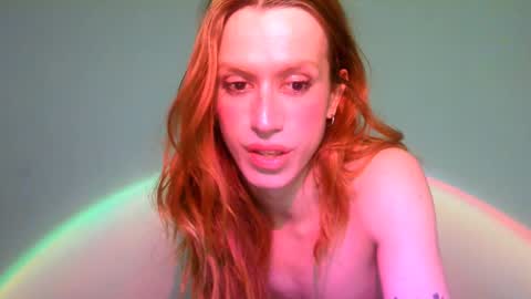Snapshot of thedollxxxperience chatting on February 2, 11:21 pm Yolanda online show from February 2, 11:21 pm