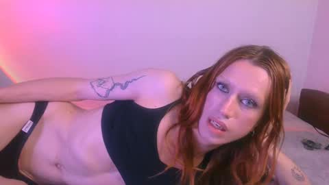Snapshot of thedollxxxperience chatting on December 29, 12:09 am Yolanda online show from December 29, 12:09 am