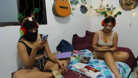 Snapshot of thefenix_jyk chatting on December 15, 8:52 am Ariamapola88 online show from December 15, 8:52 am