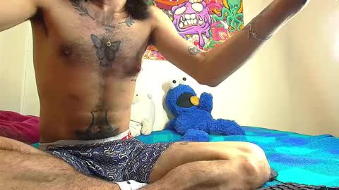 independent Model online show from January 10, 7:35 am