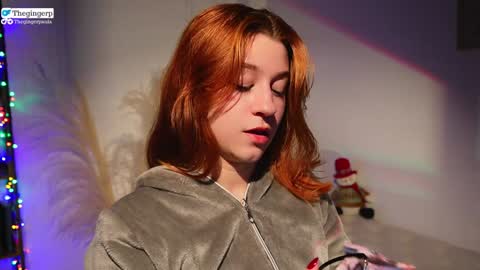 Snapshot of thegingerp chatting on December 13, 10:34 pm Streaming mostly at online show from December 13, 10:34 pm