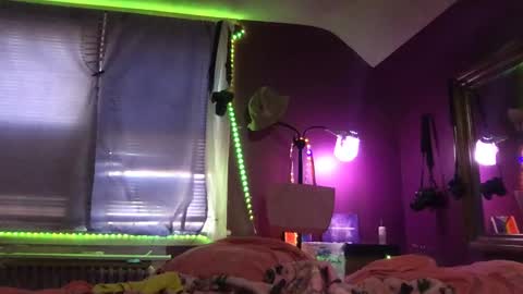 Arianna online show from February 7, 8:31 pm