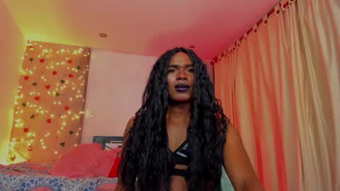 Goldie online show from February 6, 5:03 am