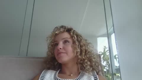 Lily Marie online show from September 18, 10:14 pm