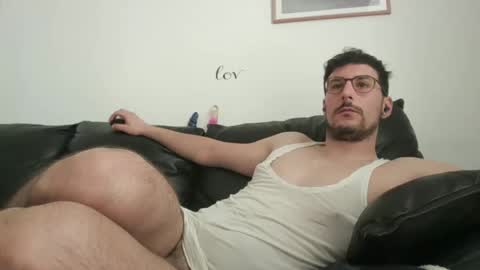 theitalianx95x online show from March 30, 9:20 am