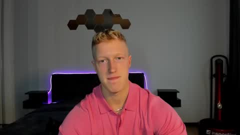 thejacob_d online show from November 11, 1:35 pm