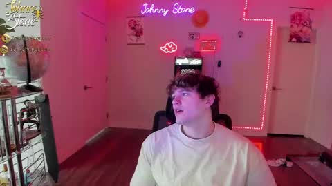 Snapshot of thejohnnystone chatting on March 12, 12:09 am Johnny Stone online show from March 12, 12:09 am