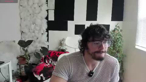Johnny Stone online show from July 19, 10:56 pm