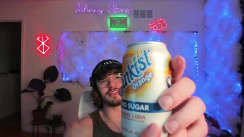 Johnny Stone online show from April 3, 12:28 am