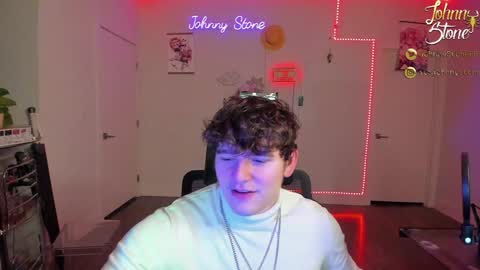 Snapshot of thejohnnystone chatting on January 15, 1:12 am Johnny Stone online show from January 15, 1:12 am