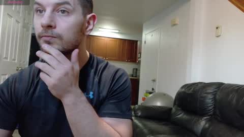 Snapshot of thekodyy chatting on February 19, 12:44 pm thekodyy online show from February 19, 12:44 pm