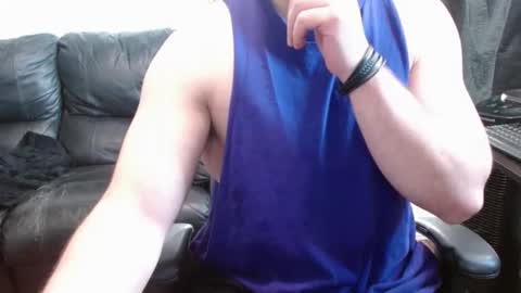 Snapshot of thekodyy chatting on February 7, 1:43 pm thekodyy online show from February 7, 1:43 pm