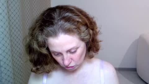 Ella online show from January 12, 7:32 pm