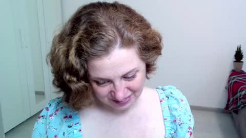 Ella online show from January 6, 8:35 am