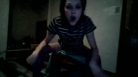 Snapshot of thelovecreep chatting on February 5, 6:56 am lovecreep online show from February 5, 6:56 am