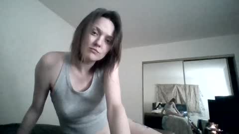 Snapshot of thelovecreep chatting on February 11, 6:08 am lovecreep online show from February 11, 6:08 am
