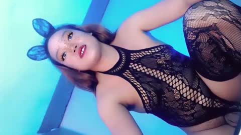 Snapshot of theloveofpatricia chatting on February 25, 8:47 am theloveofpatricia online show from February 25, 8:47 am