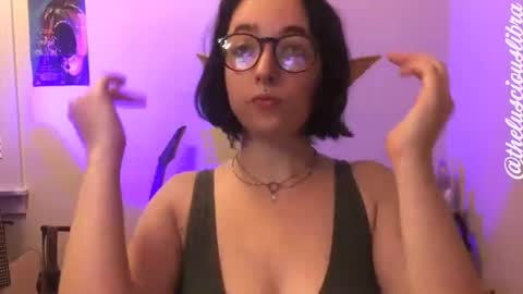 thelusciouslibra online show from May 18, 7:42 pm