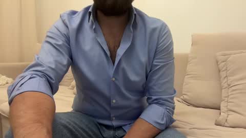 Snapshot of themonarchgoat chatting on February 2, 8:41 pm TheMonarchGoat online show from February 2, 8:41 pm