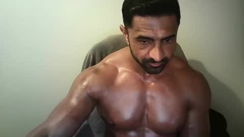 TheMuscleFactory online show from September 24, 9:10 pm