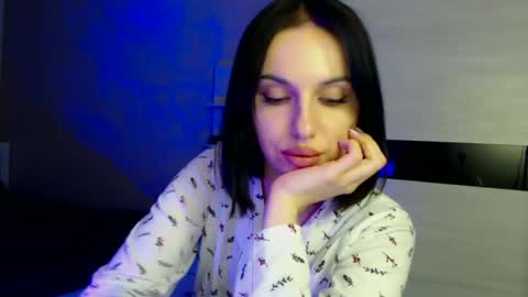 Snapshot of thenameless_ chatting on February 21, 3:43 pm thenameless_ online show from February 21, 3:43 pm