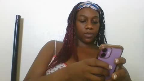 Snapshot of thenaturalgoddess chatting on October 27, 6:30 pm TheNaturalGoddess online show from October 27, 6:30 pm