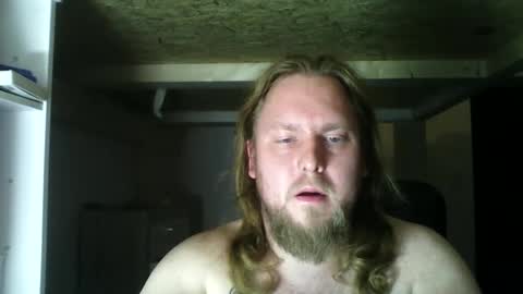 thenewdude1992 online show from December 20, 11:26 pm