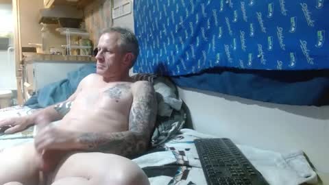 Snapshot of theoneyouwant2fuck chatting on March 3, 2:36 am theoneyouwanttwofuck online show from March 3, 2:36 am