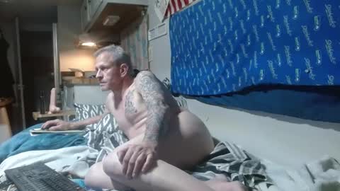 Snapshot of theoneyouwant2fuck chatting on March 2, 8:59 am theoneyouwanttwofuck online show from March 2, 8:59 am