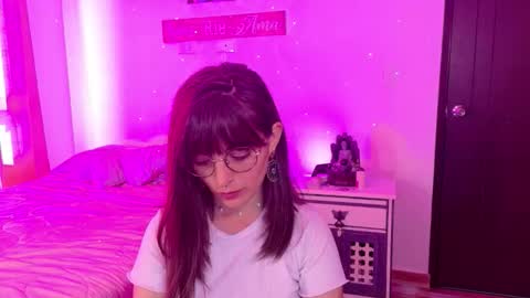 Amy online show from October 20, 7:30 pm