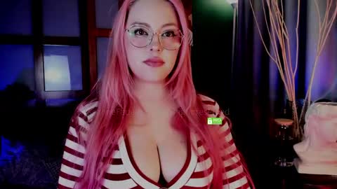 Rosie  online show from May 15, 3:59 am