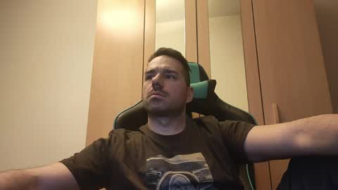 TheRealKing online show from April 19, 7:16 pm