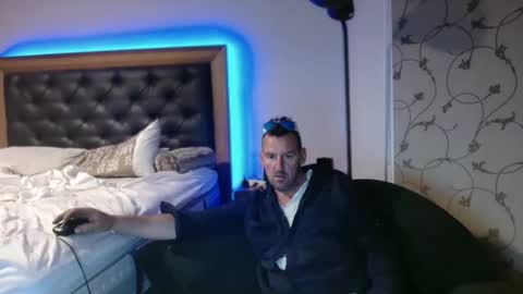 therealkurva4u online show from October 15, 9:43 am