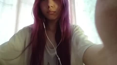 Sophie online show from June 15, 9:45 am