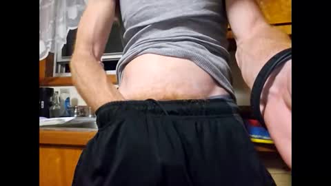 therizzler_1_of_1 online show from April 28, 4:06 am