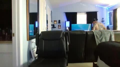 James online show from September 29, 3:33 pm