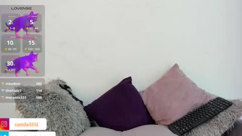 Snapshot of thesquadsex04 chatting on February 28, 1:03 pm Camila online show from February 28, 1:03 pm