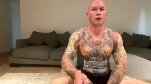 The tattooed online show from December 18, 4:53 am