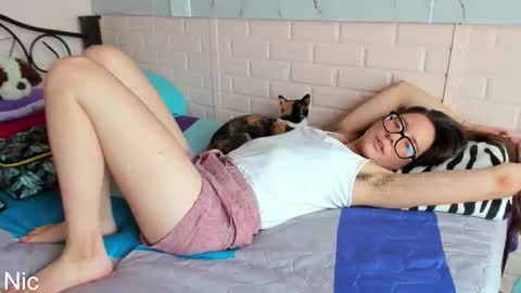 Nicole online show from March 25, 3:08 pm