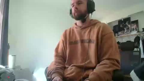 troy online show from April 21, 9:55 pm