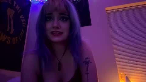 thewildwildwest online show from May 18, 3:38 am