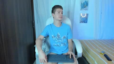 Snapshot of thiago_james69 chatting on September 13, 2:58 am Manuel online show from September 13, 2:58 am