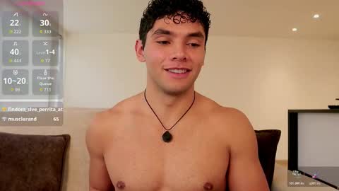 Just Thiago  online show from February 22, 5:04 pm