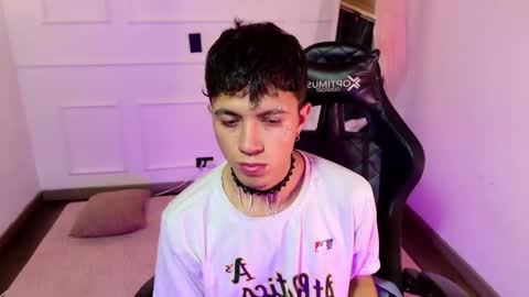 thiago_n_sam online show from October 19, 2:38 am
